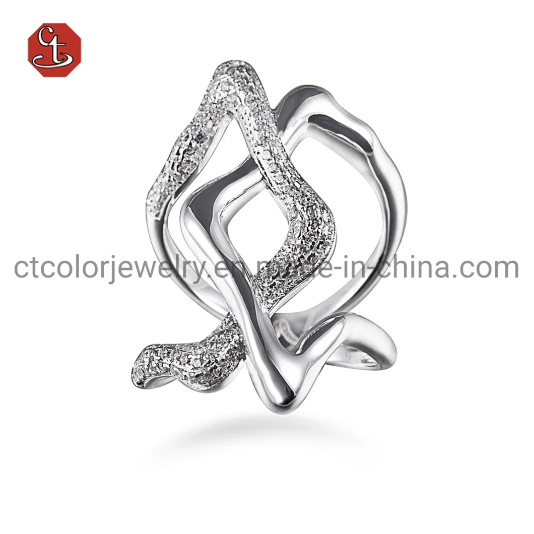 Hot Sales Cubic Zircon Silver Rings High Quality Jewelry X Shape Infinite Silver Ring in Brass with Pave Setting