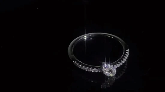 エレガントなパーソナライズされた女性のファッションジュエリーアクセサリー 925 シルバージュエリー宝石モアッサナイトダイヤモンドキュービックジルコニア婚約結婚指輪工場卸売