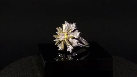 ファッションデザインの花の形をしたゴールドダイヤモンド婚約結婚指輪